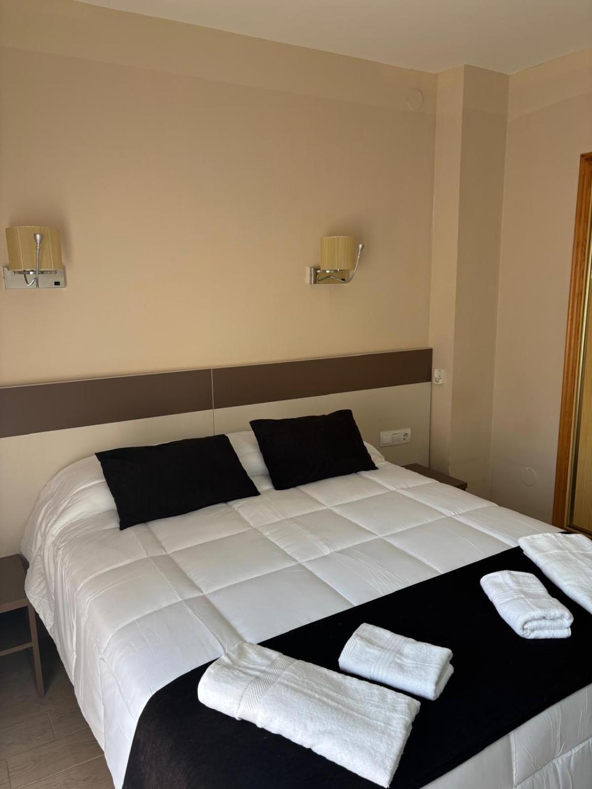 Hotel Ancla Oropesa del Mar Buitenkant foto