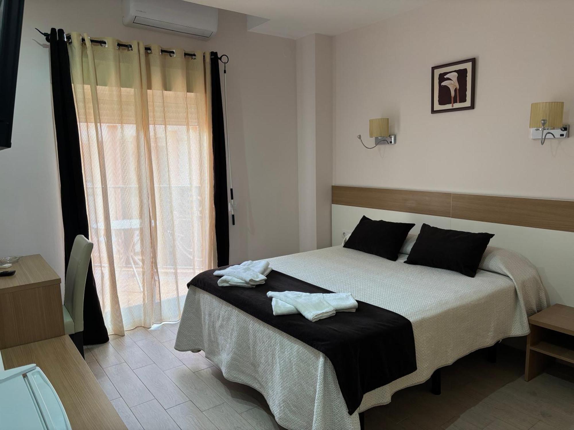 Hotel Ancla Oropesa del Mar Buitenkant foto