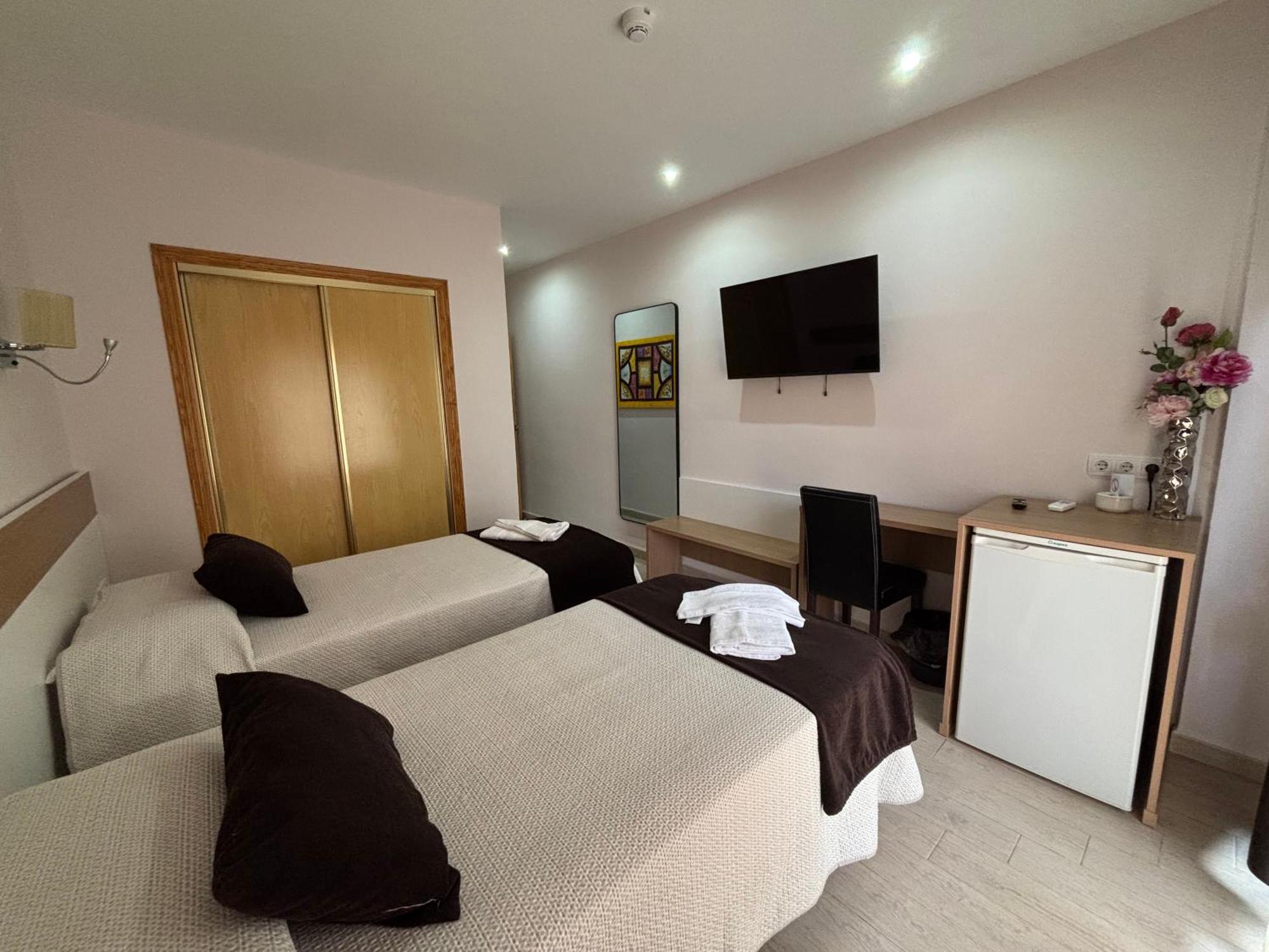 Hotel Ancla Oropesa del Mar Buitenkant foto